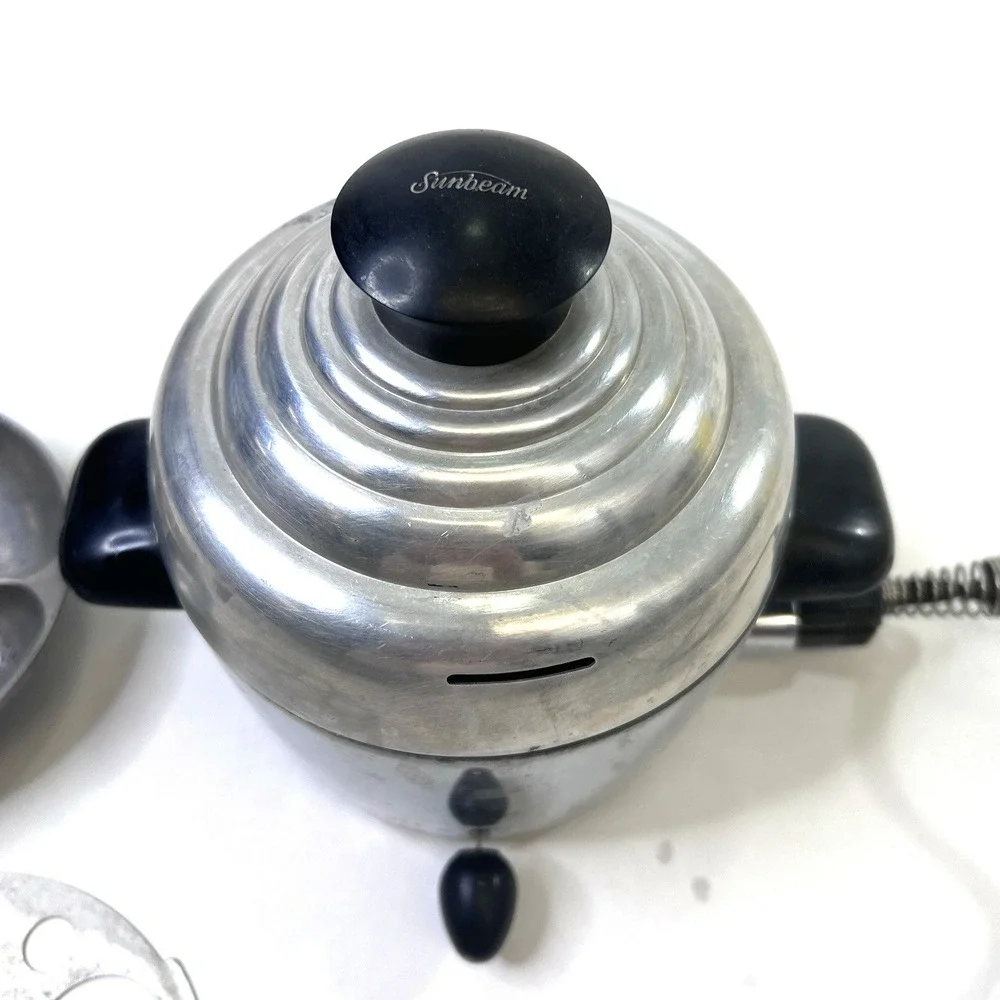 Sunbeam E2 Egg Cooker Vintage Electric Poacher Aluminum Soft, Hard Boil TESTED!